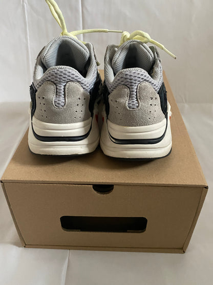 Adidas Yeezy Boost 700 Wave Runner Used size 36